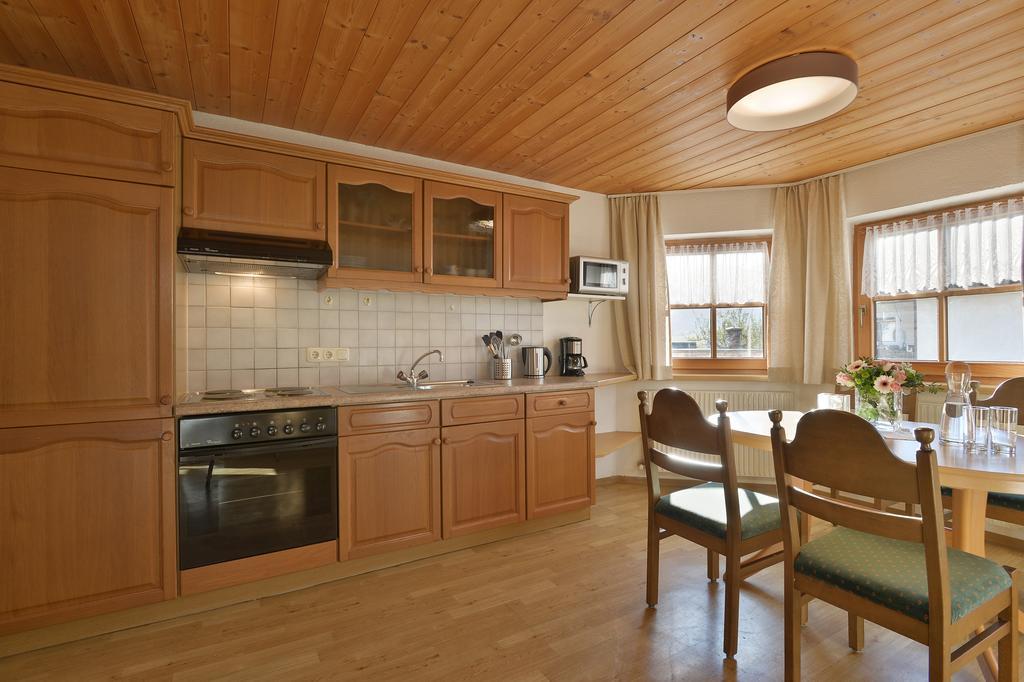 Apartmán Haus Sonnenschein Hart im Zillertal Pokoj fotografie